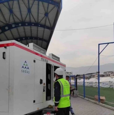 sedas-deprem-bolgesinde-yaralari-sariyor