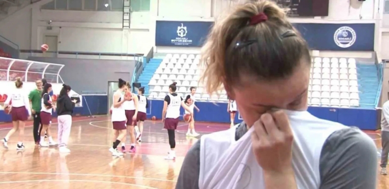 Başarılı basketbolcu Hatay’dan bahsederken gözyaşlarını tutamadı: “Hatay bizim için çok farklıydı”