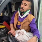 tira-arkadan-carpan-panelvan-hurdaya-dondu-surucu-arac-icinde-sikisti