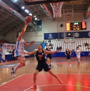 turkiye-kadinlar-basketbol-ligi-25-hafta-karsilasmasinda-dibayi