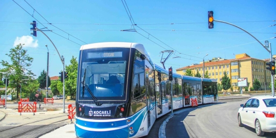 Büyükşehir Yerli Teknolojili Tramvaylar İçin Bozankaya A.Ş. İle Anlaştı
