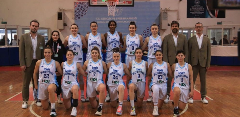 İzmit Belediyespor’dan hakem açıklaması