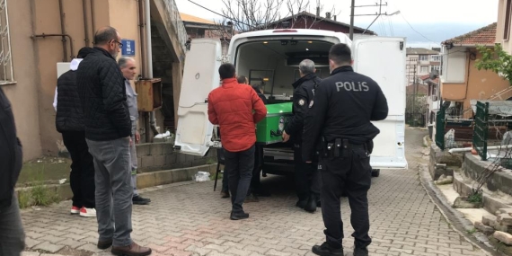 Eskişehir’den Kocaeli’ye gelip babasının cansız bedeniyle karşılaştı