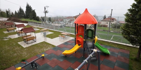 Başiskele’nin yeni parkları göz dolduruyor