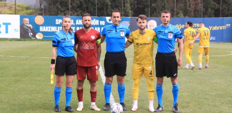 TFF 3. Lig: Belediye Derincespor: 0 – Edirnespor: 0