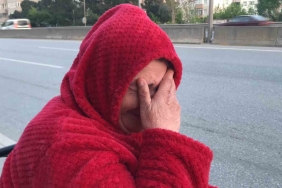 Akülü tekerlekli sandalyesiyle yolda kalan kadının sözleri yürek dağladı: