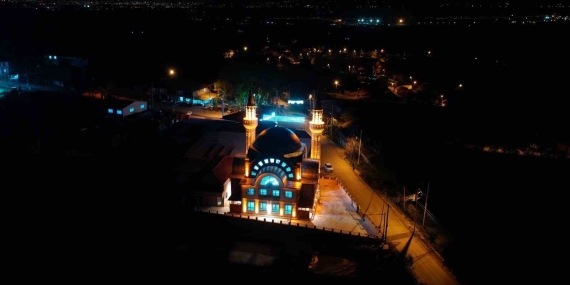 Ambarcı Tepebaşı Camii Kadir Gecesi ’nde hizmete açıldı