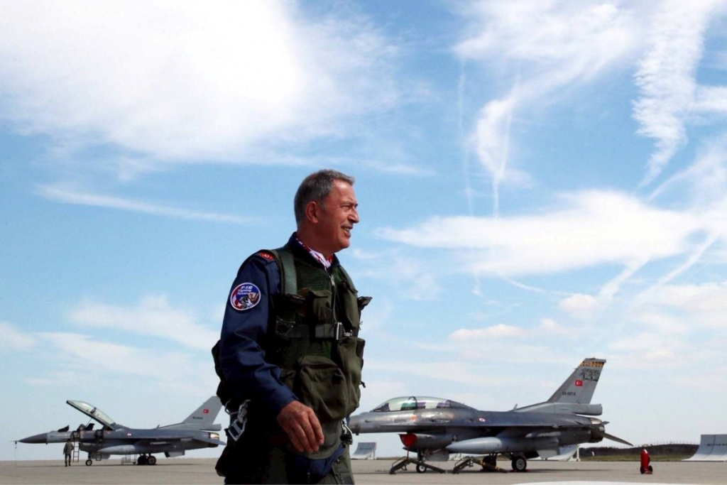 Bakan Akar ’dan ‘Dünya Pilotlar Günü ’ mesajı