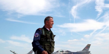 Bakan Akar ’dan ‘Dünya Pilotlar Günü ’ mesajı