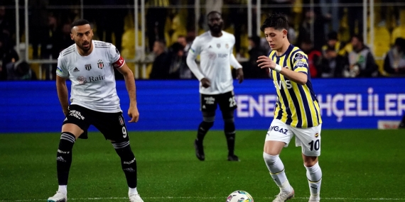 Beşiktaş geriden gelip 10 kişiyle kazandı!