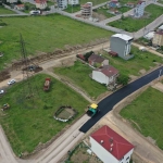 cayirova-nin-37-sokaginda-asfalt-calismasi-yurutuluyor