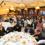 derince-belediyesi-nin-personelleri-iftarda-bulustu