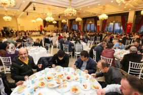 Derince Belediyesi ’nin personelleri iftarda buluştu