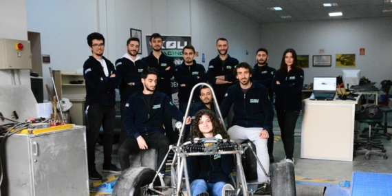 3 saniyede 0’dan 100’e çıkacak çevre dostu Formula 1 otomobili üretiyorlar