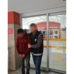 durdurulan-aractan-6-duzensiz-gocmen-cikti
