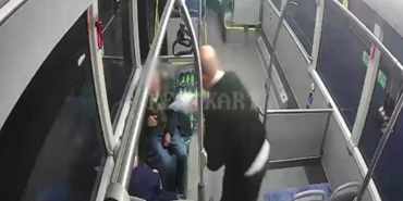 İftara yetişemeyen yolculara yiyecek dağıtmıştı, takdir toplayan sürücü o anları anlattı