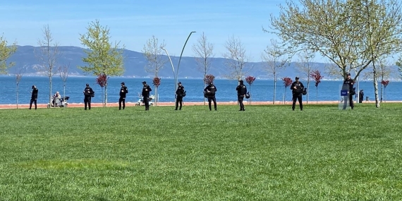 İlçede yine tansiyon yükseldi: Çevik kuvvet ekipleri nöbette