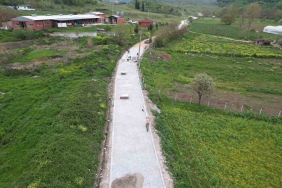 Karamürsel ’in köylerine parke yol yapılıyor