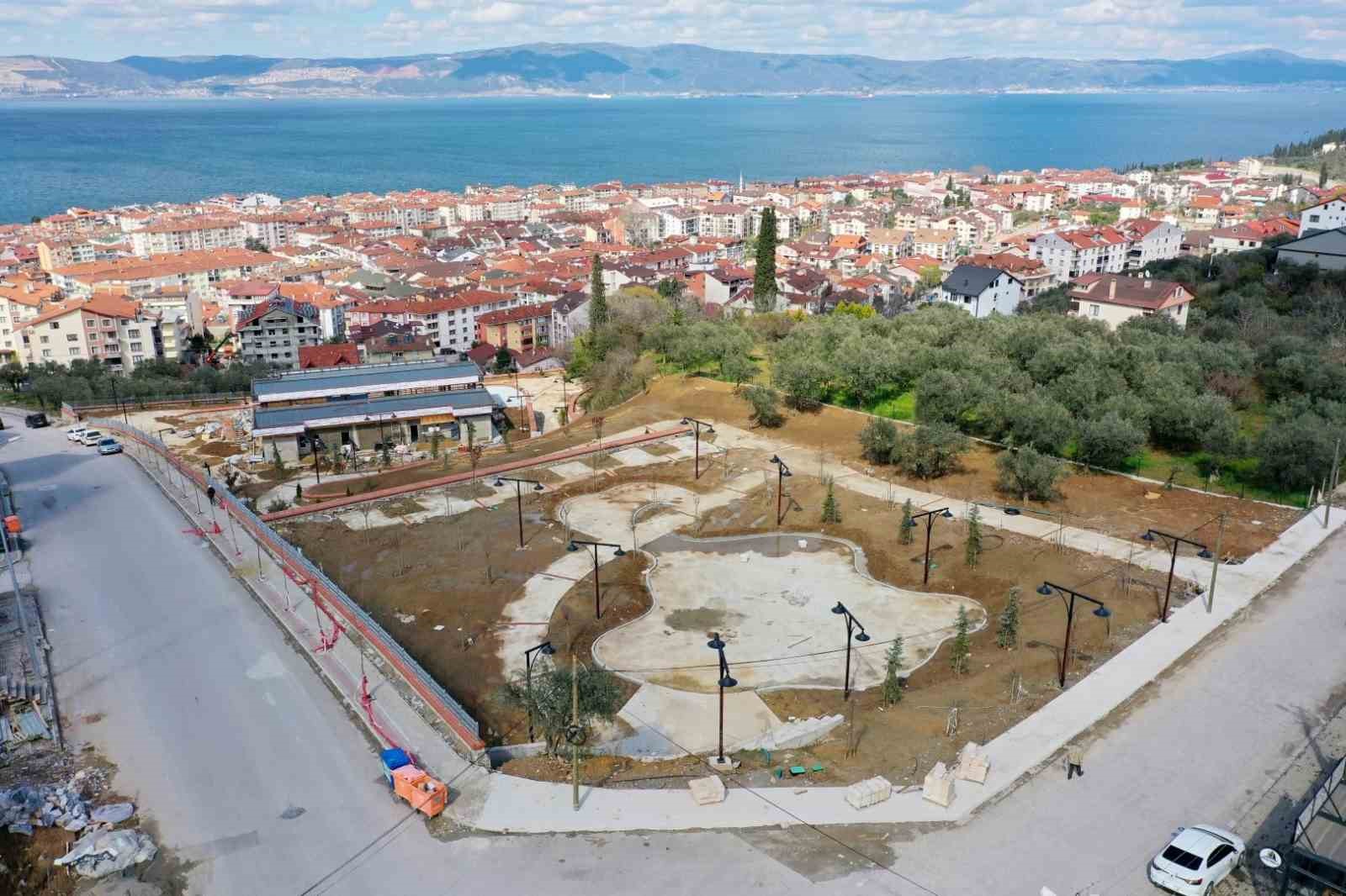 Karamürsel Millet Bahçesi ’nde yoğun tempo