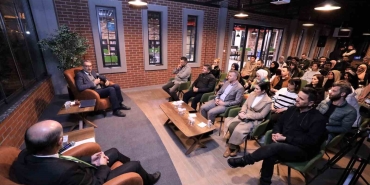 Kitaphane ’de kutsal emanetler konuşuldu