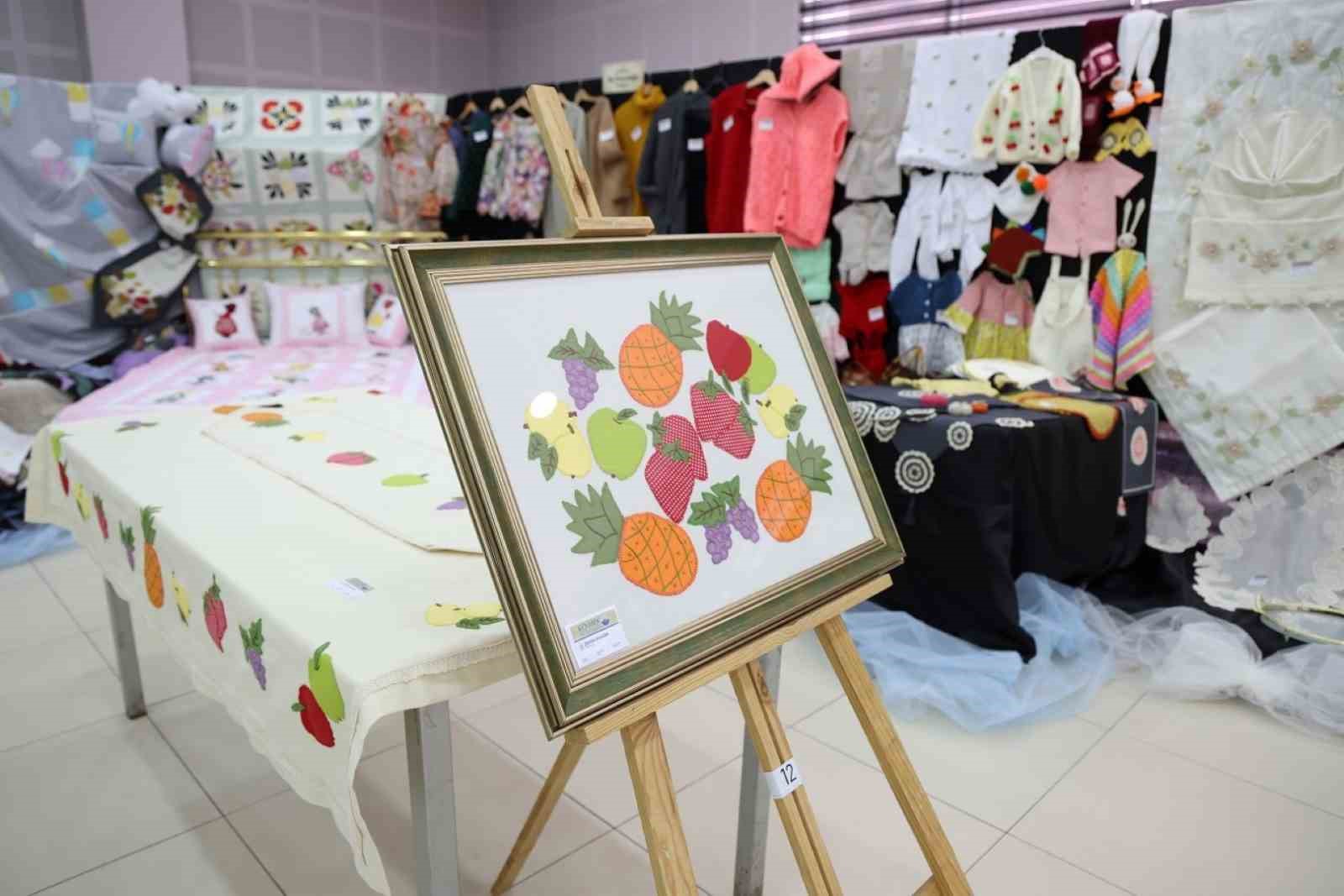 KO-MEK ’te çifte sergi çifte mutluluk