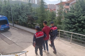 Kocaeli ’de aranan şahıslara jandarma operasyonu