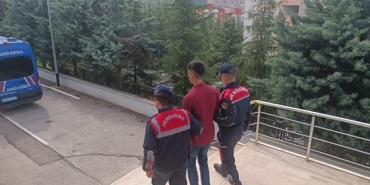 Kocaeli ’de aranan şahıslara jandarma operasyonu