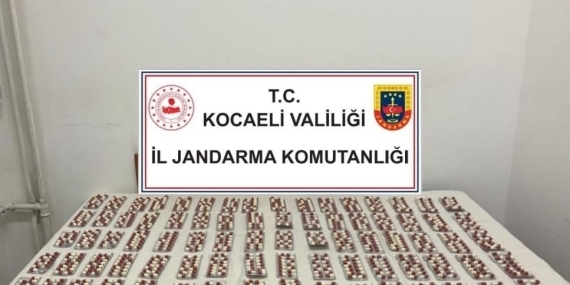 Kocaeli ’de bin 115 sentetik ecza hap ele geçirildi