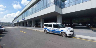 “Mutfak neden dağınık” diyerek annesini bıçakladı