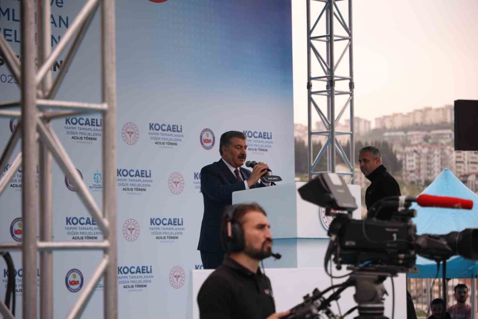 Sağlık Bakanı Koca: “Şehir hastanelerimiz Türkiye yüzyılı vizyonumuzun tıpta birer icra merkezi olacak”