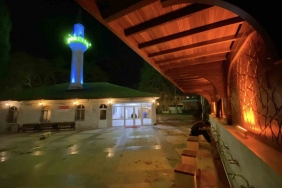 Tarihi Sümer Cami ’nin dokusuna uygun şadırvan