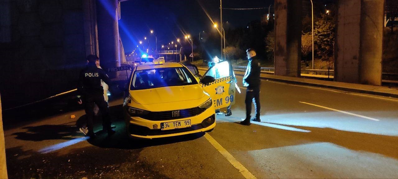 Ticari takside silahla vurulmuş halde bulundu