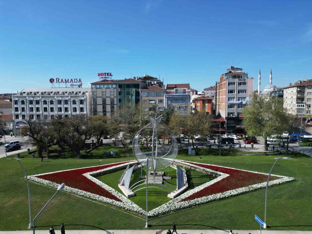 TOGG ’un logosunu çiçeklerle işlediler