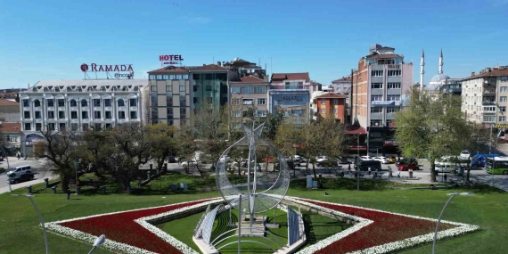 TOGG ’un logosunu çiçeklerle işlediler