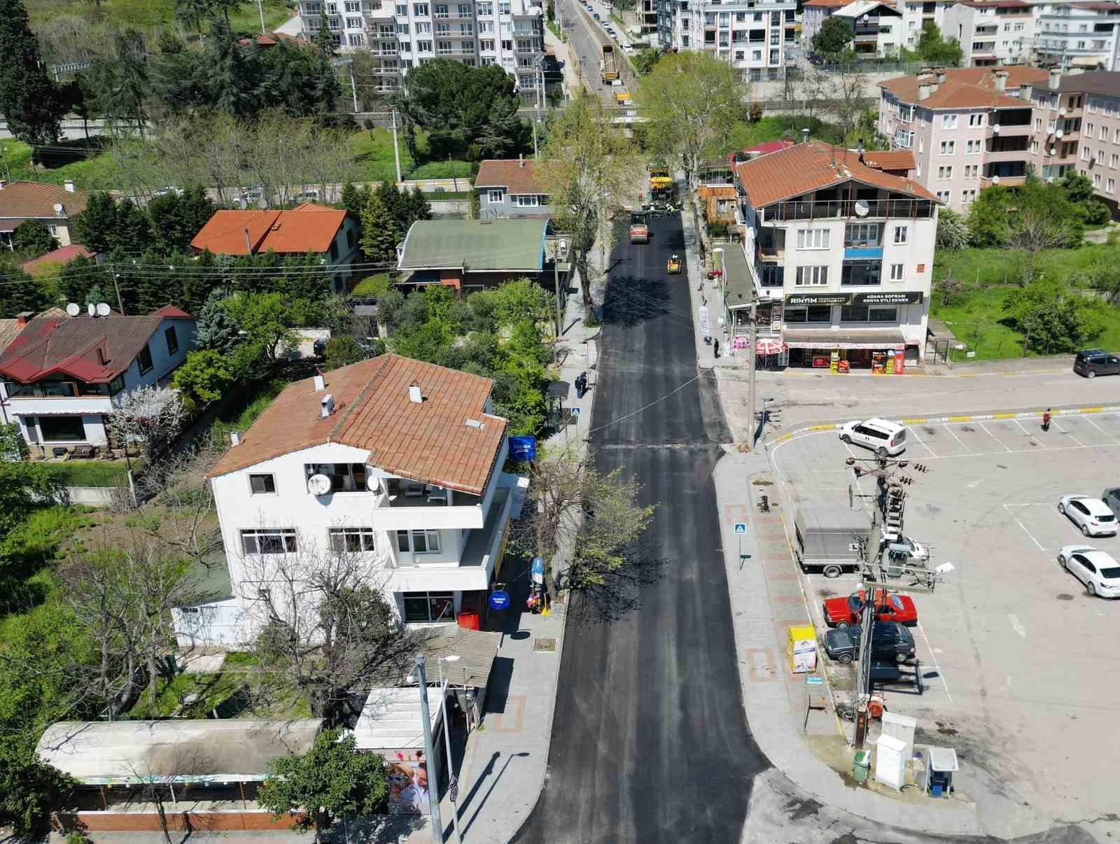 Tuğrul Caddesi ’ne 550 ton sıcak asfalt