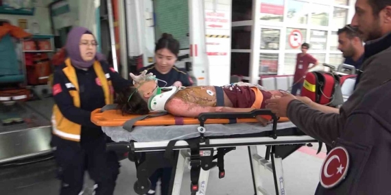 Çarşı karıştı: Kentin göbeğinde kalabalık gruplar birbirine girdi