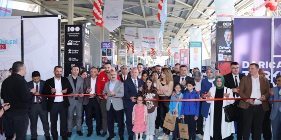 3. Darıca Kitap Fuarı kapılarını açtı