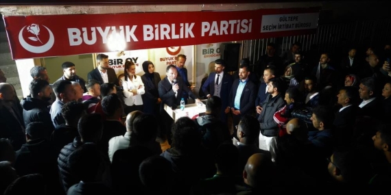 “Haç ile hilalin kavgasına millet olarak şahitlik ediyoruz”