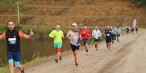 Yüzlerce sporcunun katıldığı ultra trail koşusunda ödüller sahiplerini buldu