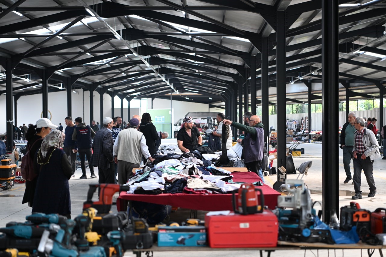 Antika meraklıları Kartepe ’de buluşuyor