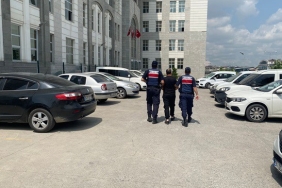 Aranan dolandırıcıya jandarma operasyonu