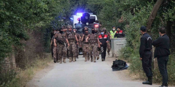 Babasını öldürüp annesini rehin almış, 9 kişiyi de yaralamıştı: Sanığa rekor ceza