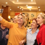 baskan-hurriyet-ten-kadinlara-ayaklariniz-uzerinde-kararlilikla-durabilmeniz-icin-her-zaman-yaninizdayim