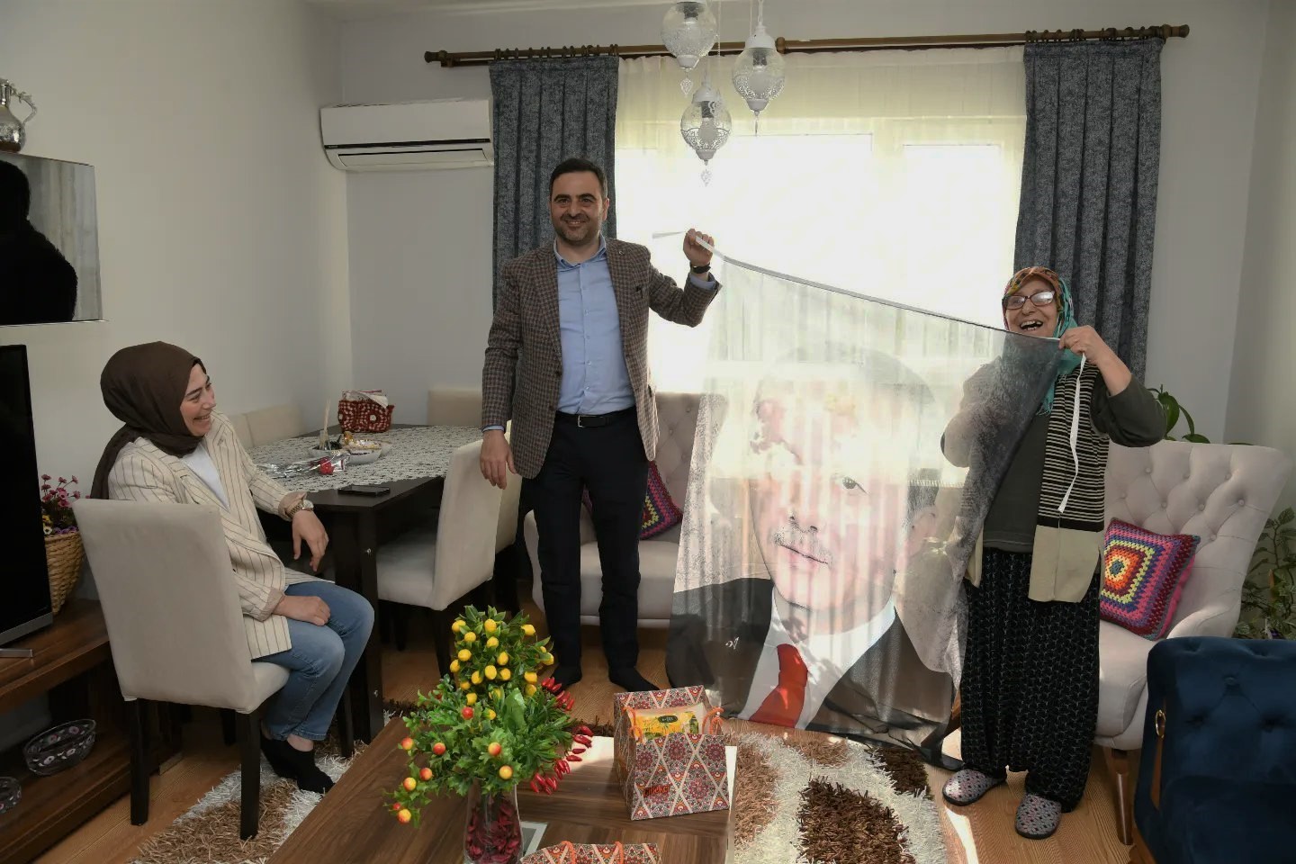 Başkan Özlü: "Bu şahlanışa en büyük katkıyı sunabilmek adına gece gündüz çalışıyoruz"