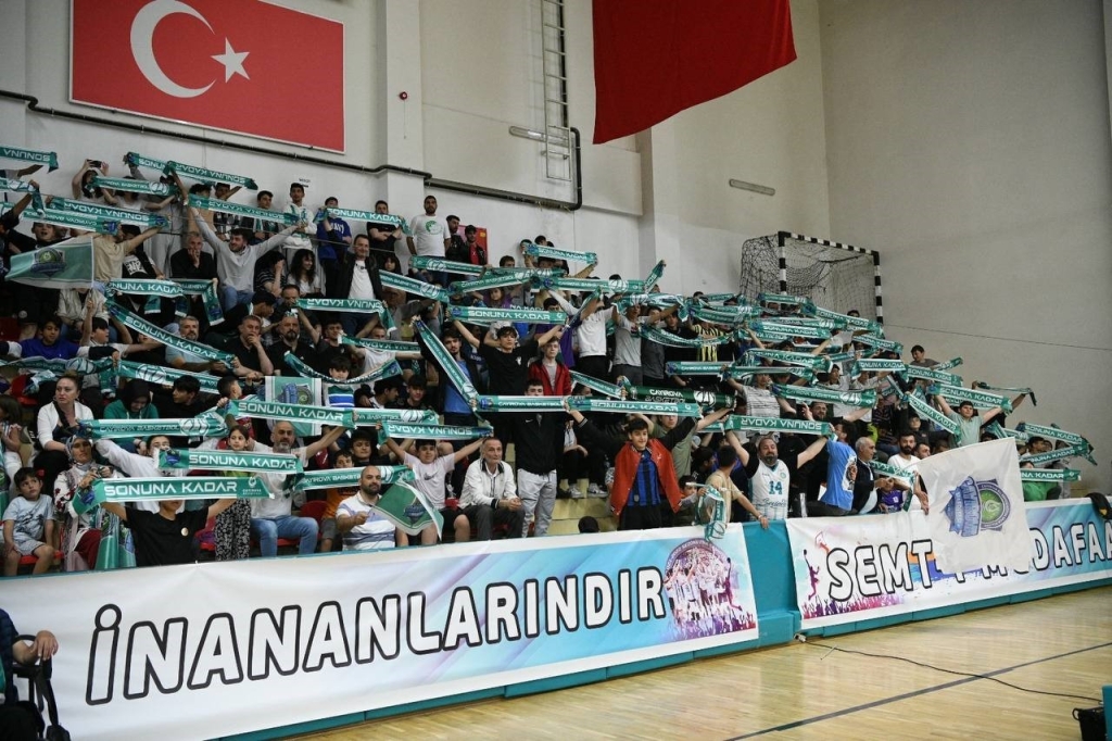 Çayırova Belediyesi, Türkiye Basketbol 1. Lig ’ine yükselmeyi garantiledi