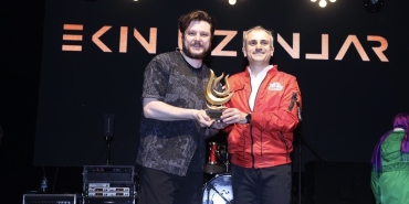 Çayırova ’da Ekin Uzunlar fırtınası