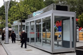 Cumhuriyet Parkına klimalı modern durak