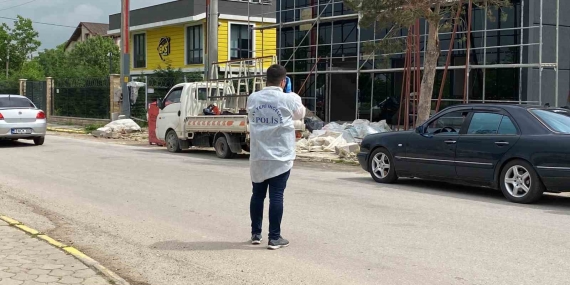 Elektrik akımına kapılan işçi, 3’üncü kattan düşerek ağır yaralandı