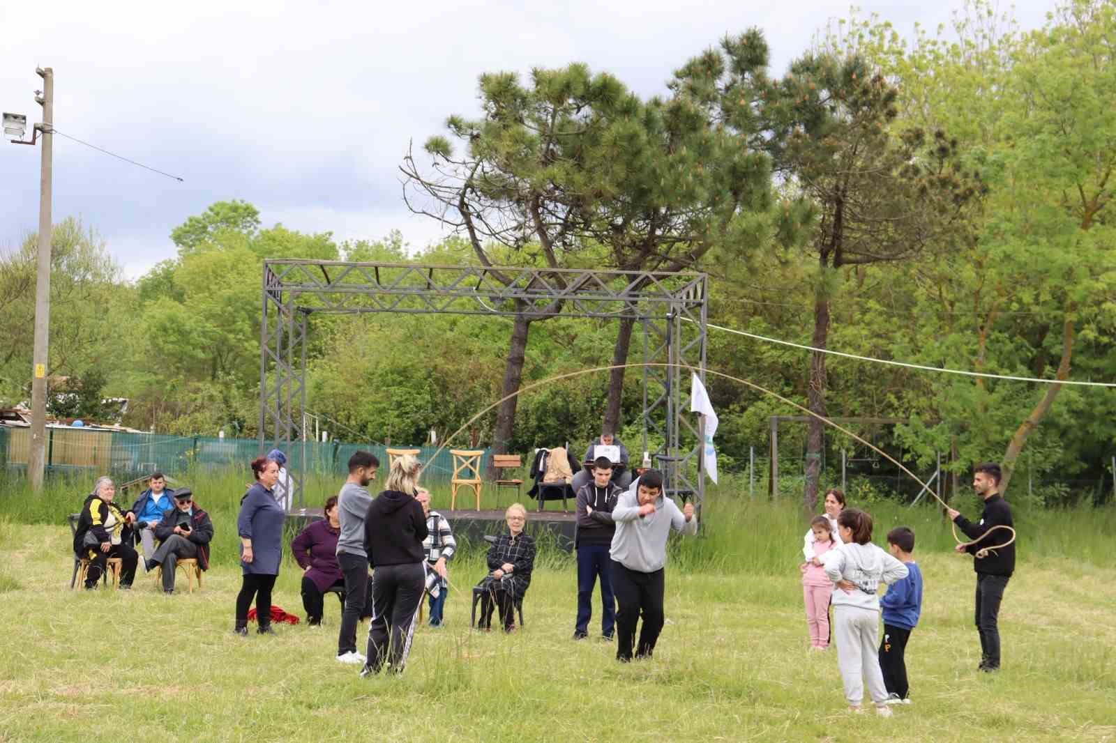Engelli bireyler ve aileleri kampta ağırlandı