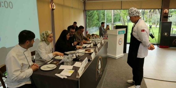 Geleceğin şefleri hünerlerini sergiledi